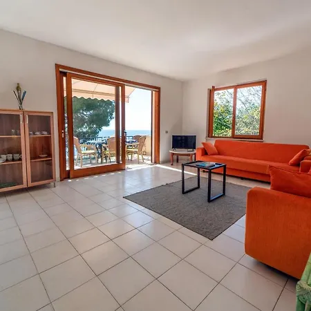 Innamorata Apartment